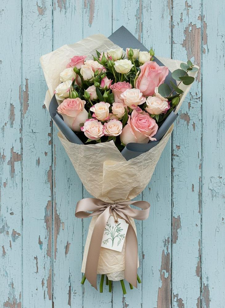 Букет цветов из: Розы в Новобейсугской