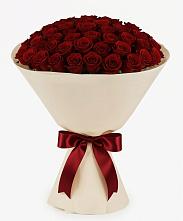 Букет 101 Бордовая роза Блэк Бакарра в Новобейсугской