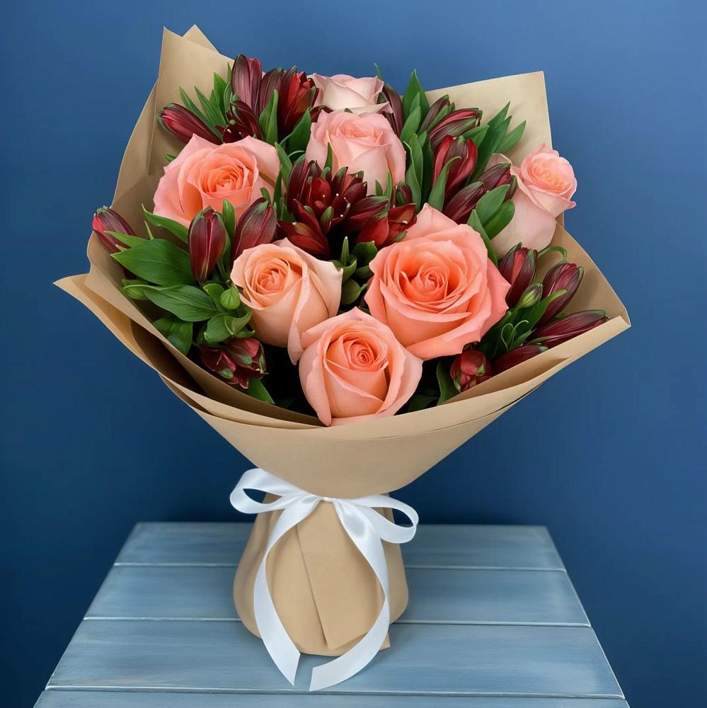 Букет цветов из: Розы и Альстромерии в Новобейсугской