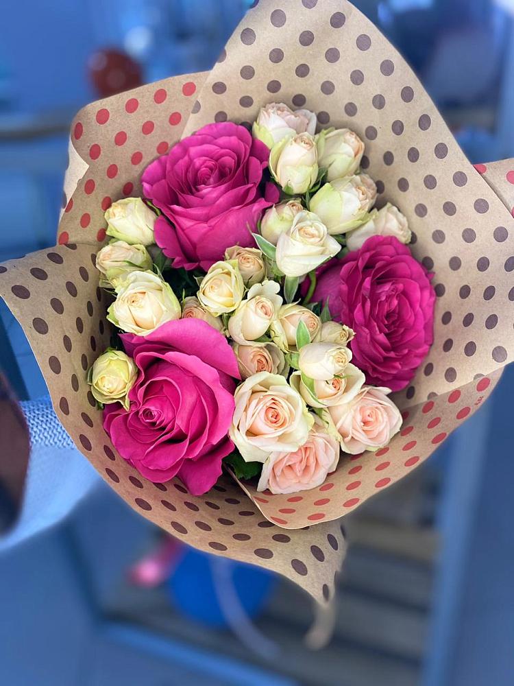 Букет цветов из: Розы в Новобейсугской