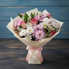 Букет цветов из:  Хризантемы, Альстромерии и Розы в Новобейсугской