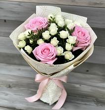 Букет цветов из:  Розы в Новобейсугской