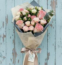 Букет цветов из:  Розы в Новобейсугской
