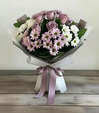 Букет цветов из:  Хризантемы и Розы в Новобейсугской