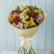 Букет цветов из:  Альстромерии в Новобейсугской