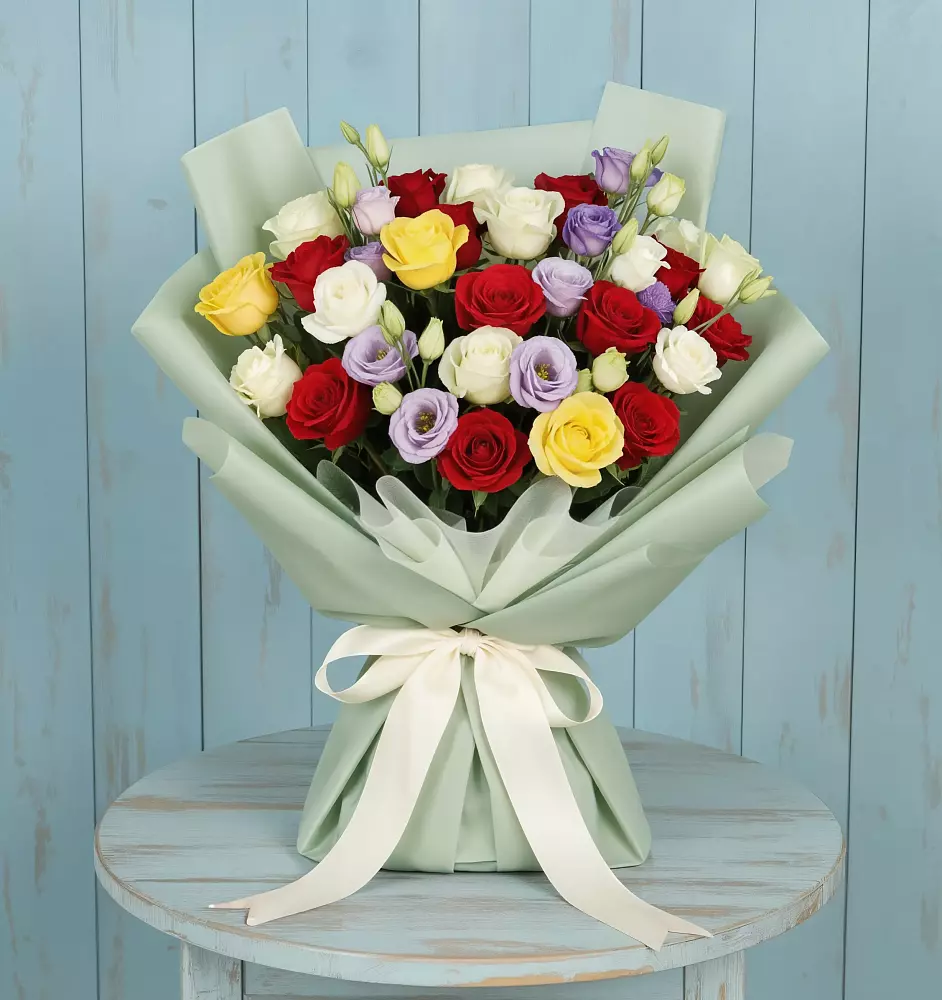 Букет цветов из: Розы в Новобейсугской