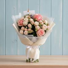Букет цветов из:  Розы в Новобейсугской