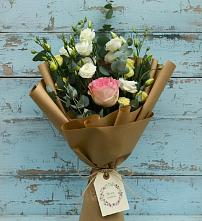 Букет цветов из:  Розы и Лизиантусы #REPLACE_PRED# Новобейсугской