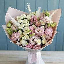 Букет цветов из:  Альстромерии и Розы в Новобейсугской